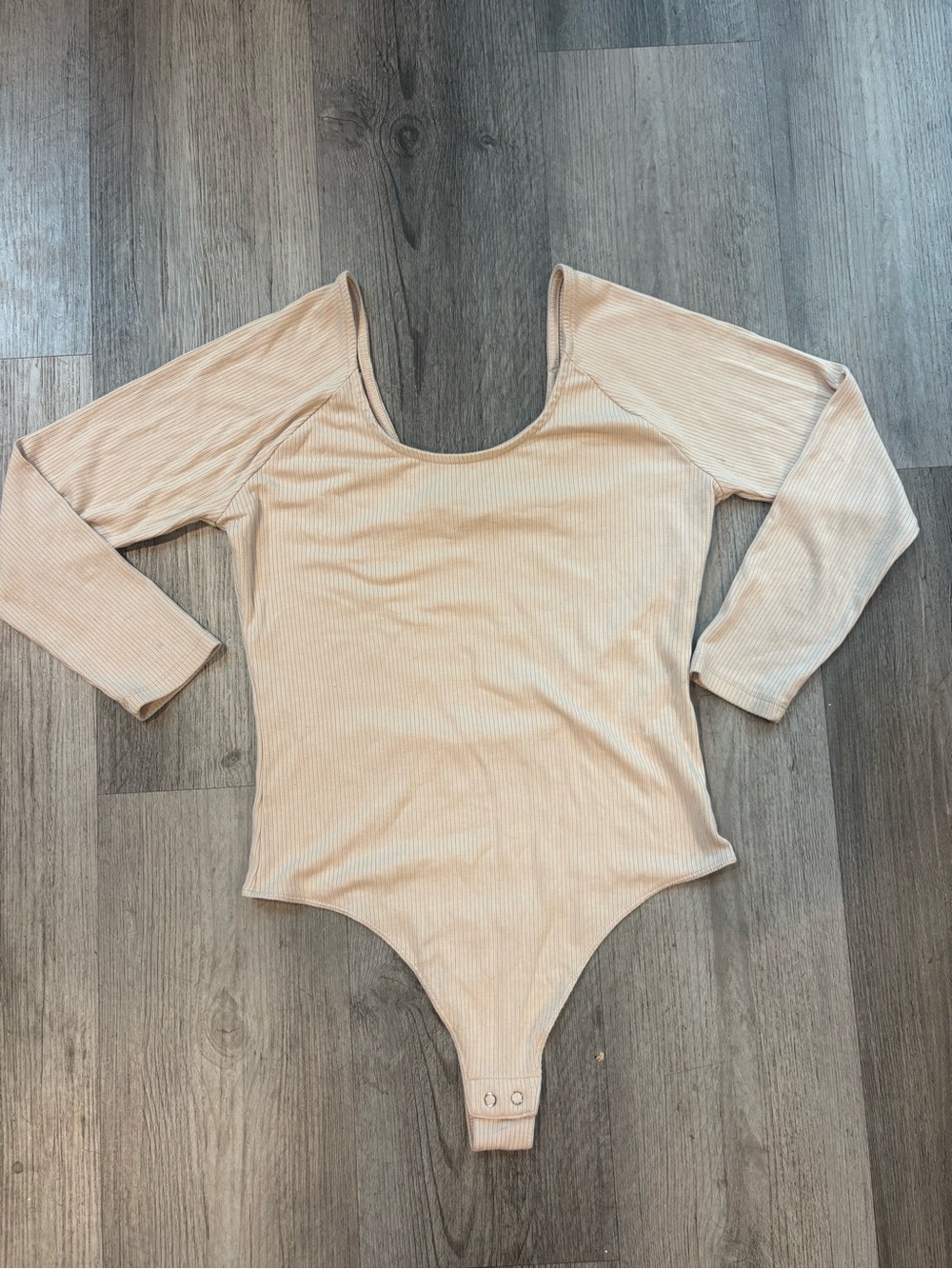 Banana Republic Nude Blush Ribbed Long Sleeve Bodysuit
